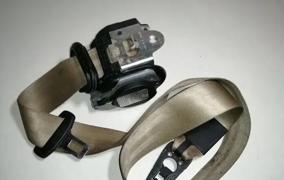 Audi A6 S6 C6 4F Front seatbelt 605404800 4F0857706