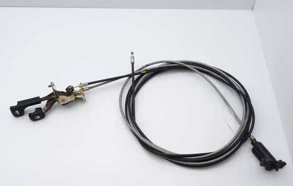 Hyundai Lantra II Fuel cap flap release cable 