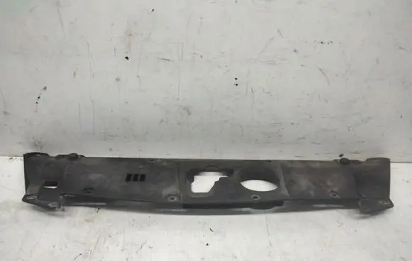 Honda FR-V Radiator trim 