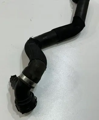 Audi A8 S8 D4 4H Engine coolant pipe/hose 4H0121055AB | 68475634065315,064