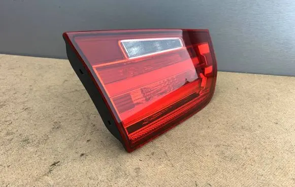 BMW 3 F30 F35 F31 Tailgate rear/tail lights 7371111 63217371111