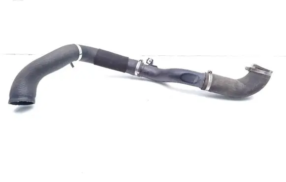 Land Rover Discovery 5 Intercooler hose/pipe FPLA6K770CD