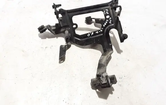 BMW 5 F10 F11 Other engine bay part 7610564