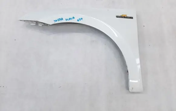 Skoda Scala Fender LEWY