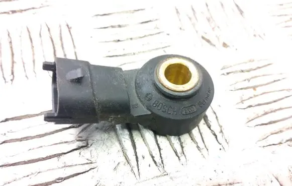 Jeep Renegade Detonation knock sensor 0261231173