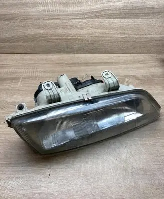 Nissan Primera Headlight/headlamp 203649B