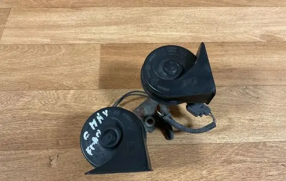 Ford Focus C-MAX Horn signal 0055306