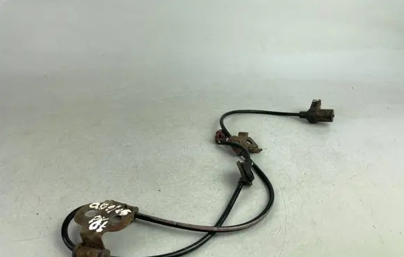Subaru Legacy ABS brake wheel speed sensor 27540AE030