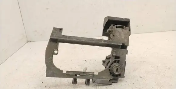 Front door exterior handle/bracket
