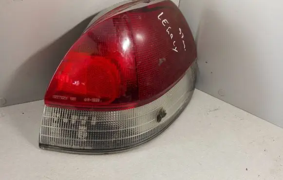 Subaru Legacy Rear/tail lights 4722BR