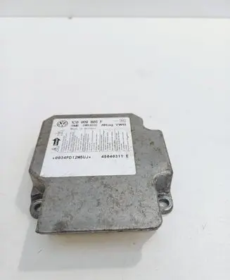 Volkswagen PASSAT B5 Airbag control unit/module 3C0909605K 5WK43131 45040311