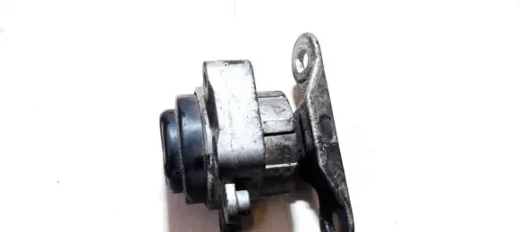 Ford Mondeo Mk III Engine mount bracket 2s716f012ad