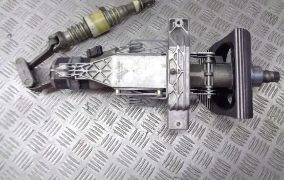 Mercedes-Benz Vito Viano W638 Rear steering column 