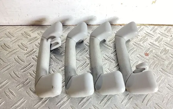 Lexus RX 450H A set of handles for the ceiling 