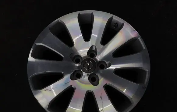Opel Insignia A R19 alloy rim 1323501313354428