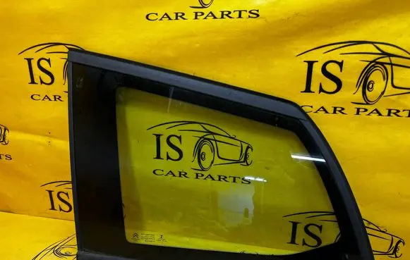 Citroen C4 II Picasso Rear side window 43R-000016 43R000016