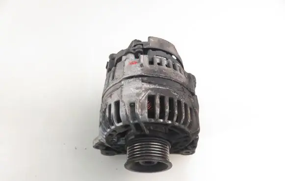 Volkswagen Polo IV 9N3 Generator/alternator 