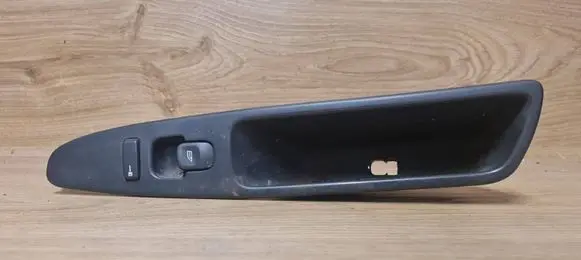 Volvo V40 Electric window control switch 30638702