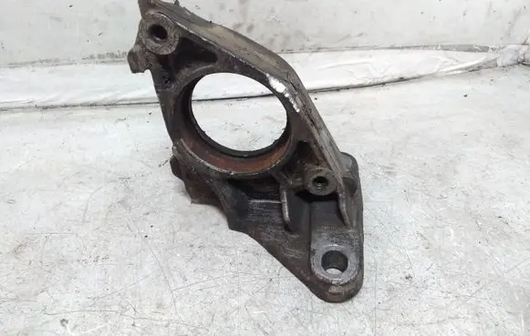 Renault Scenic II - Grand scenic II Driveshaft support bearing bracket 8200187544