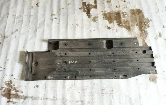 Mazda 3 I Engine splash shield/under tray br5s56371
