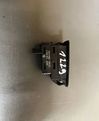 BMW 3 E90 E91 Electric window control switch 159399001090C 6945874AL03