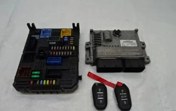 Citroen DS7 Crossback Engine ECU kit and lock set 9818035080
