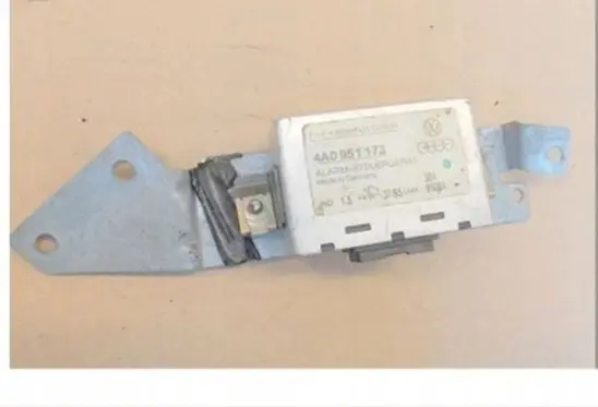 Audi A6 S6 C4 4A Alarm control unit/module 