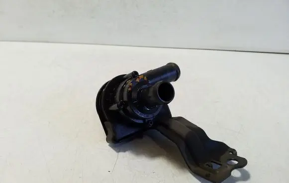 Skoda Superb B6 (3T) Electric auxiliary coolant/water pump 1K0121093