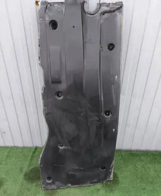 Volkswagen Golf VIII Engine splash shield/under tray 5WA825201D