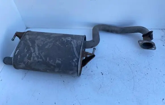 Toyota Avensis T250 Muffler/silencer 10G04