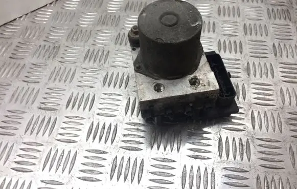 Audi A4 S4 B7 8E 8H ABS Pump 8E0910517H014