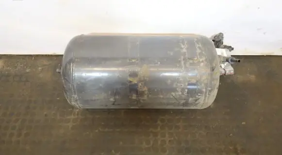 Volvo S60 Air suspension tank/reservoir 