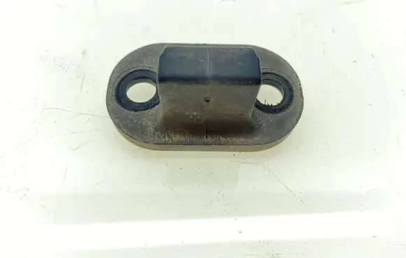 Subaru Outback Tailgate/trunk/boot lid buffer 63112AG020 63112AG