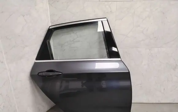 BMW 2 F45 Rear door 