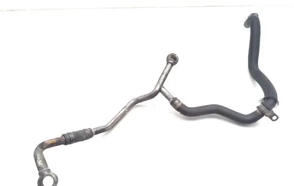 Maserati Quattroporte Fuel line pipe 