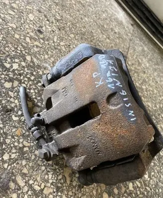 Opel Insignia A Front brake caliper