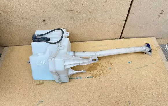 Toyota C-HR I Windshield washer fluid reservoir/tank 85310F4040