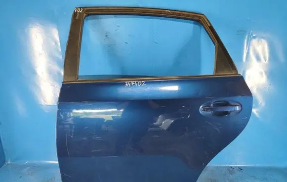 Toyota Prius+ (ZVW40) Front door 6700447180