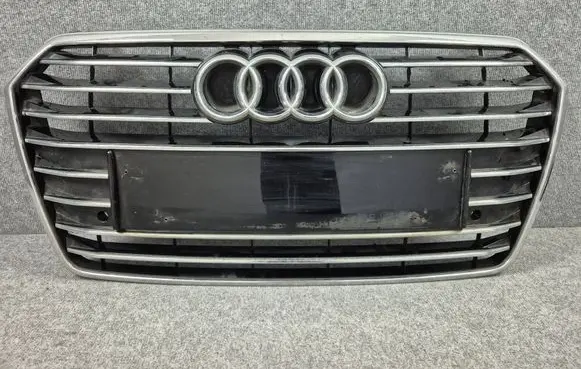 Audi A7 S7 4G Front bumper upper radiator grill 4G8853651G 4G8853651H