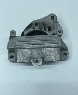 Mercedes-Benz A W177 Engine mount bracket A2472403100 ZGS001Q001 193021334