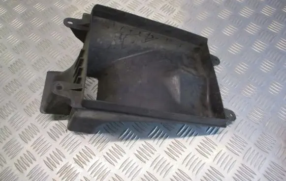 Fiat Multipla Intercooler air channel guide 