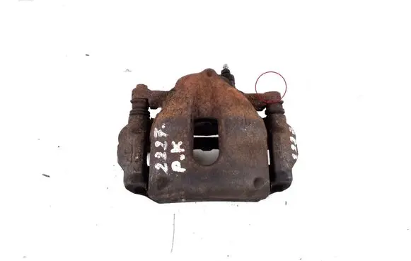 Toyota Auris 150 Front brake caliper 47750-02340