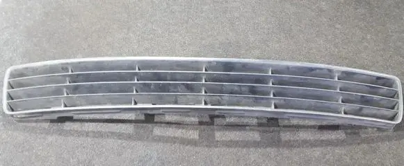 Audi A4 S4 B5 8D Front bumper lower grill 8D0807683