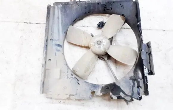 Mazda 323 Radiator cooling fan shroud 0227506914