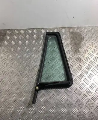 Skoda Octavia Mk2 (1Z) Rear vent window glass 1Z9845210