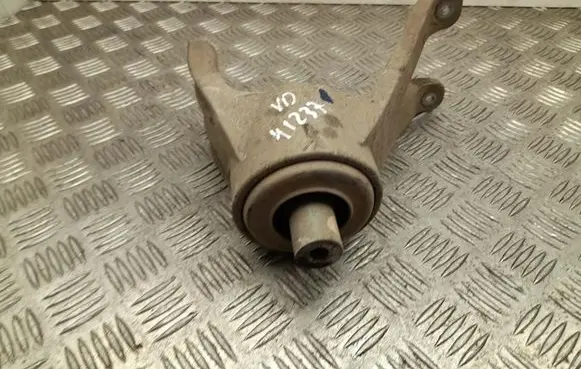 Volkswagen Multivan T6 Engine mount bracket 785127153099