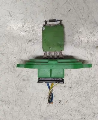 Iveco Daily 3rd gen Heater blower motor/fan resistor 500326616