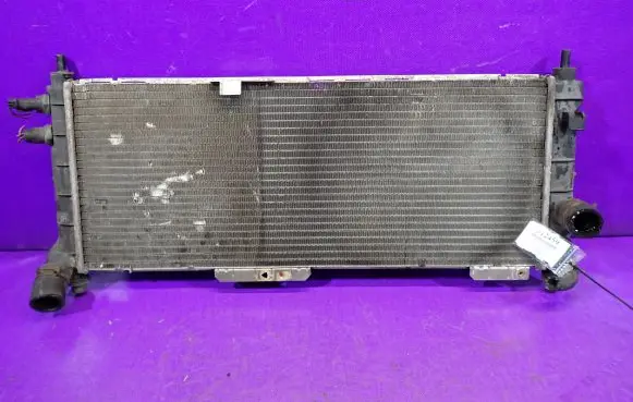 Opel Corsa B Coolant radiator