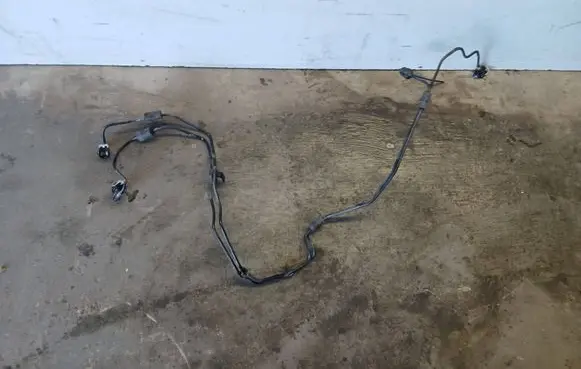 Volvo XC90 Fuel line pipe 31669229