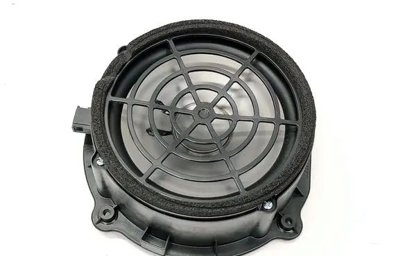 Audi Q7 4L Front door speaker 4L0035415B